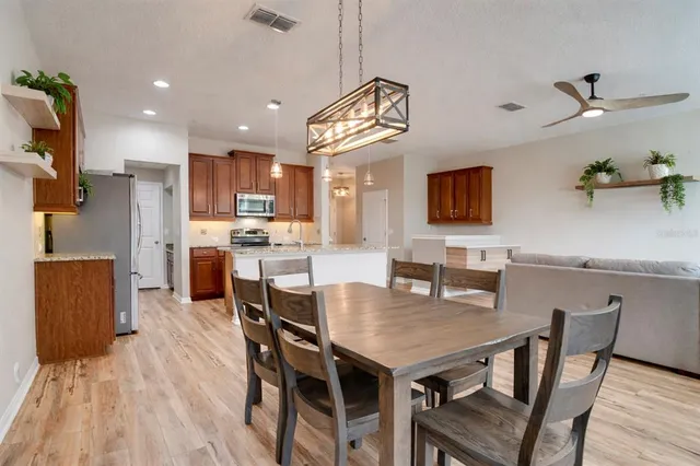 $525,000 | 814 Walkers Grove Lane, Winter Garden, FL 34787