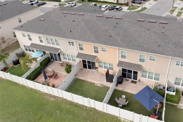 $525,000 | 814 Walkers Grove Lane, Winter Garden, FL 34787