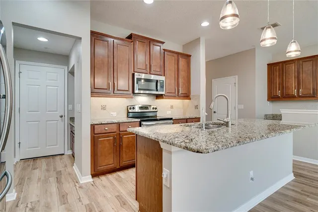 $525,000 | 814 Walkers Grove Lane, Winter Garden, FL 34787