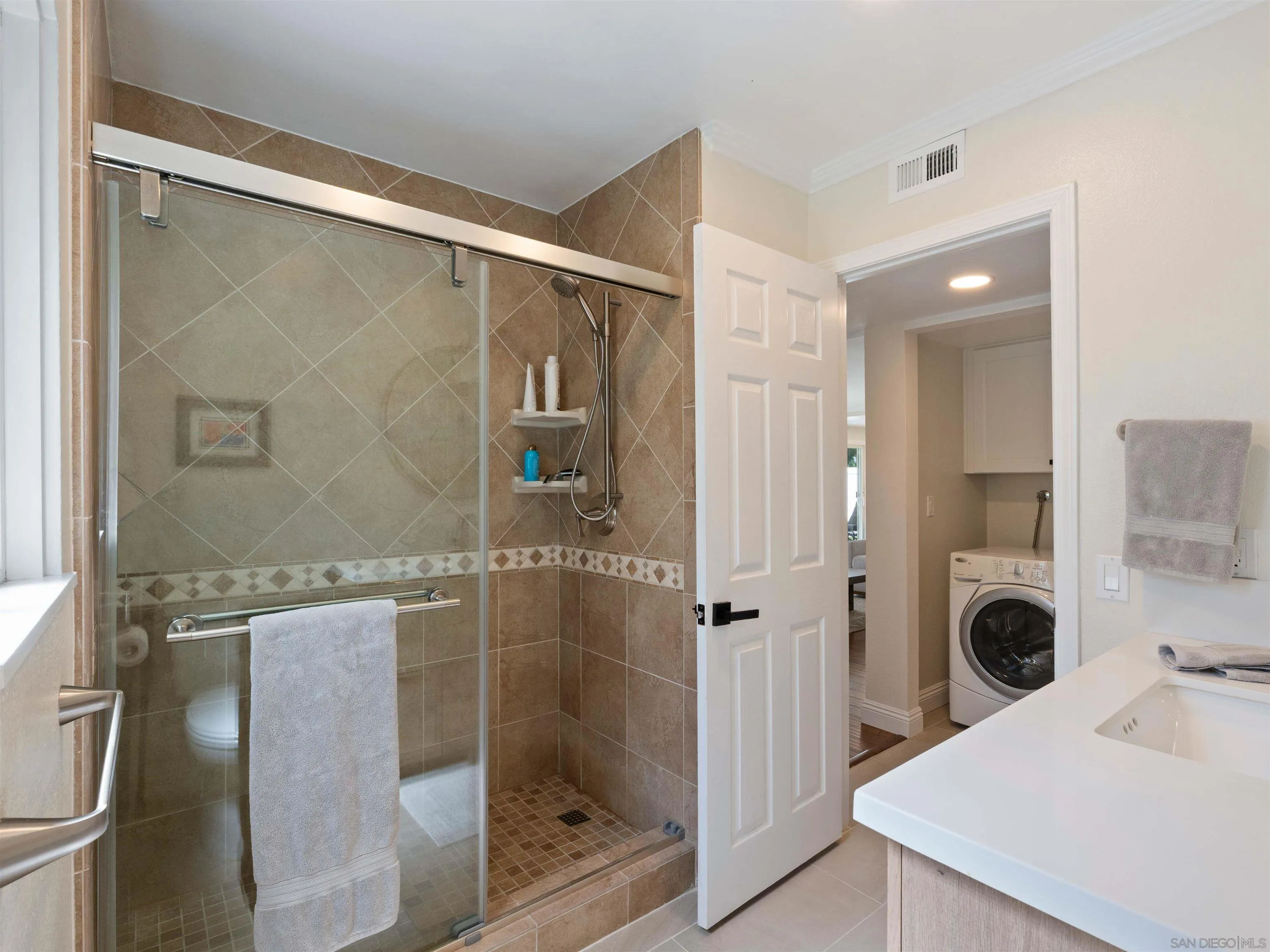 3568 Ridge Road Oceanside, CA 92056 - Photo 14 of 51