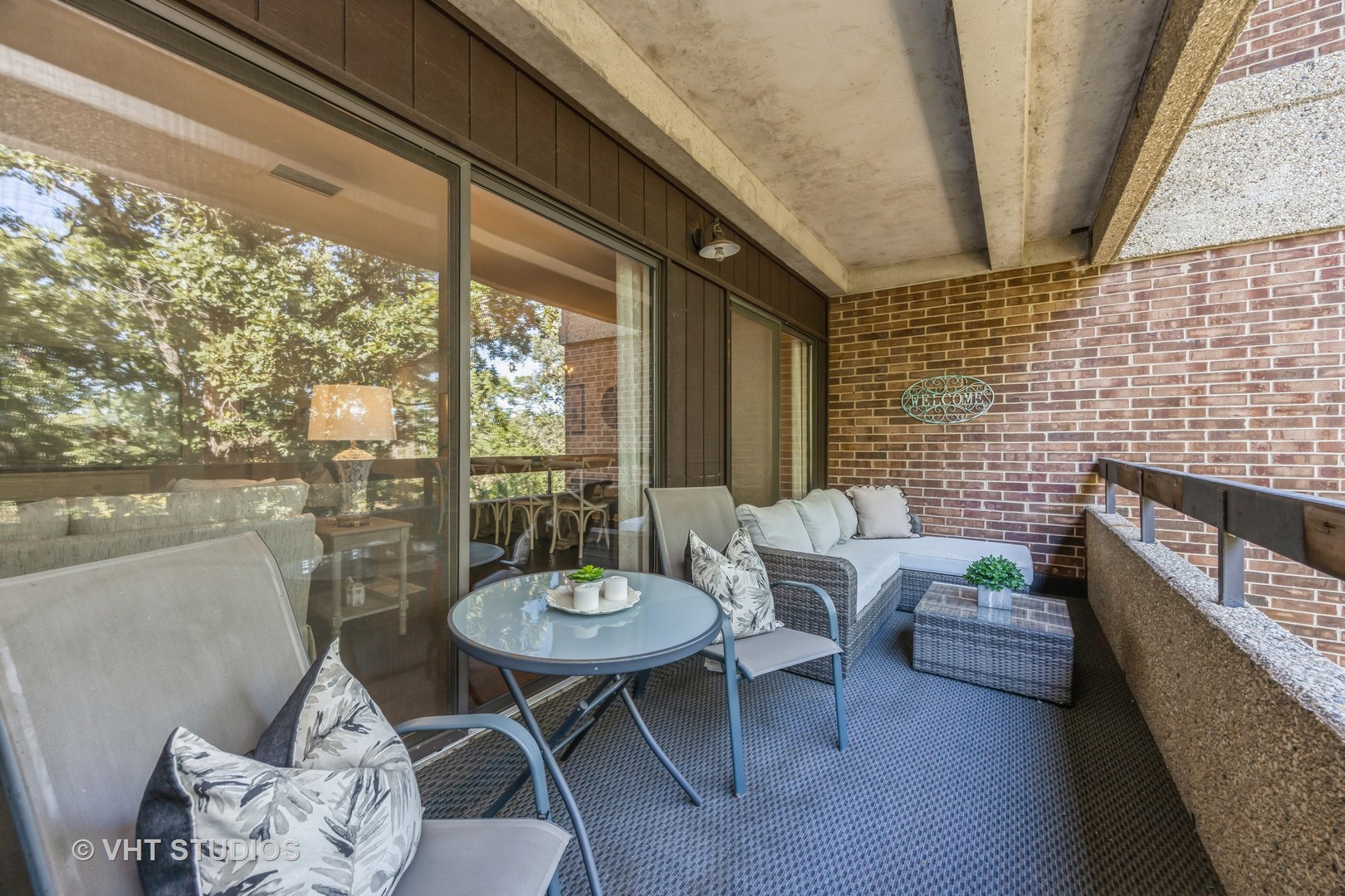 1409 Burr Oak Road, Unit 315A Hinsdale, IL 60521 - Photo 21 of 22 a view of a outdoor seating area with furniture