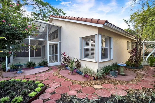 $599,977 | 10953 Southwest 153rd Court, Miami, FL 33196