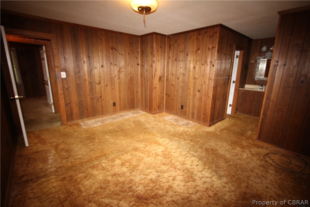 5093 Fletcher Road Gloucester, VA 23061 - Photo 23 of 47 Gallery Image 23