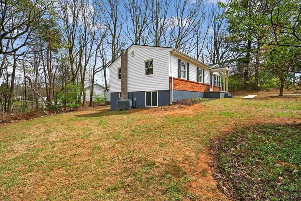 $329,000 | 42 Knoll Woods Drive, Rustburg, VA 24588