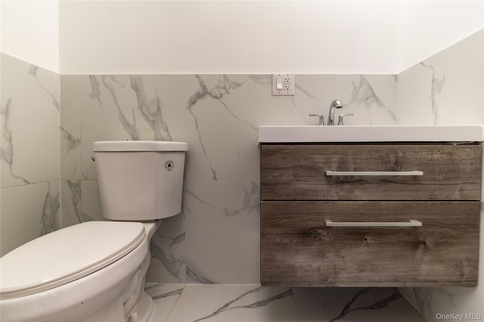 70-36 70th Street Queens, NY 11385 - Photo 16 of 29