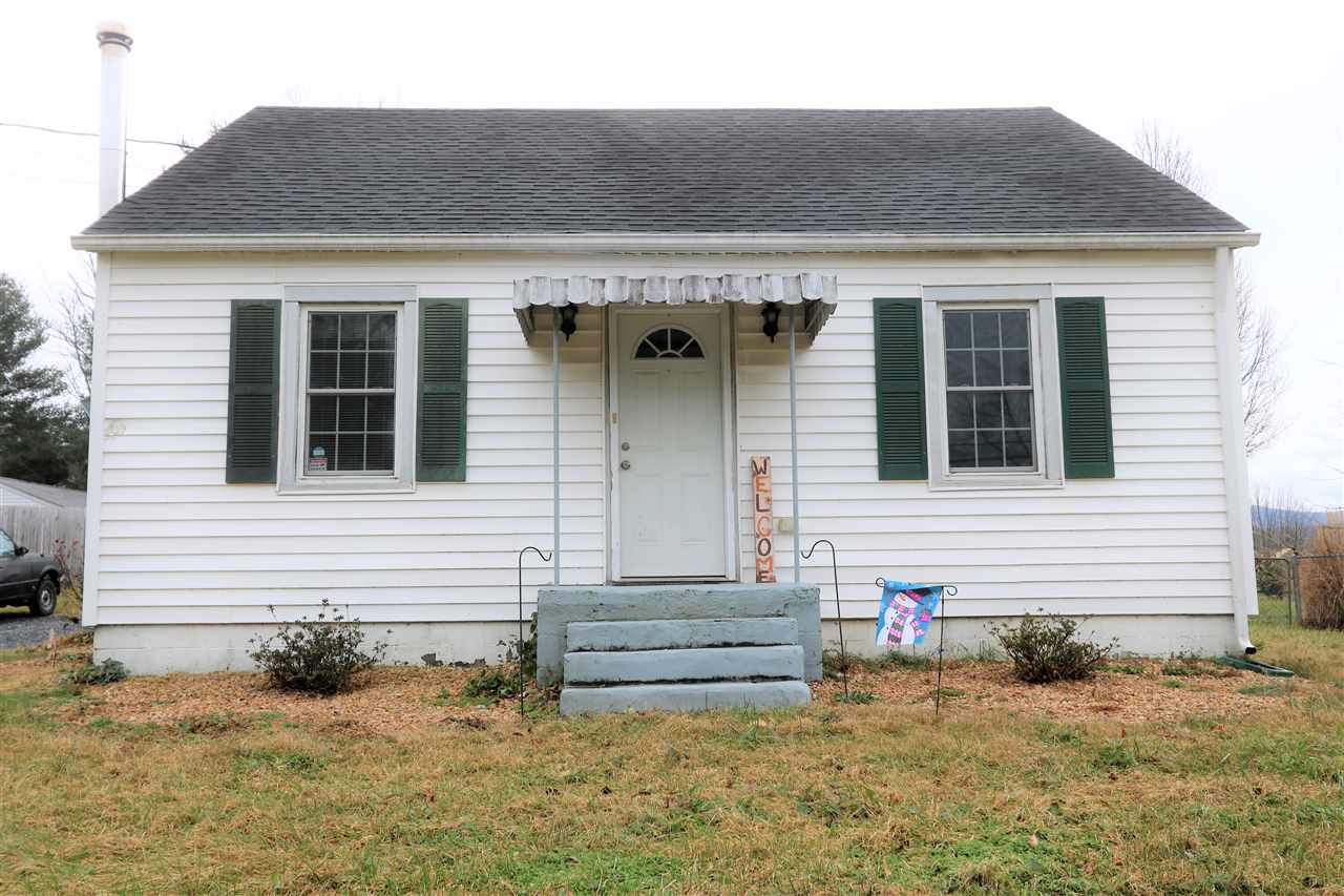 1854 Lyndhurst Road Waynesboro, VA 22980 - Photo 5 of 36 Gallery Image 5