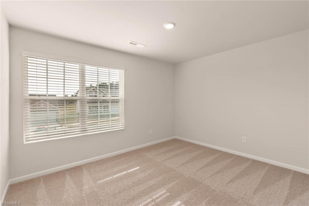 1058 Jonestown Road Winston-Salem, NC 27103 - Photo 9 of 22