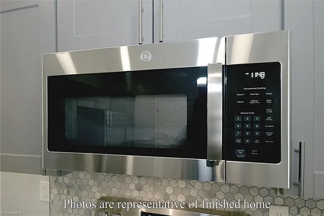 $255,900 | 3429 Littlefield Way, Greensboro, NC 27405