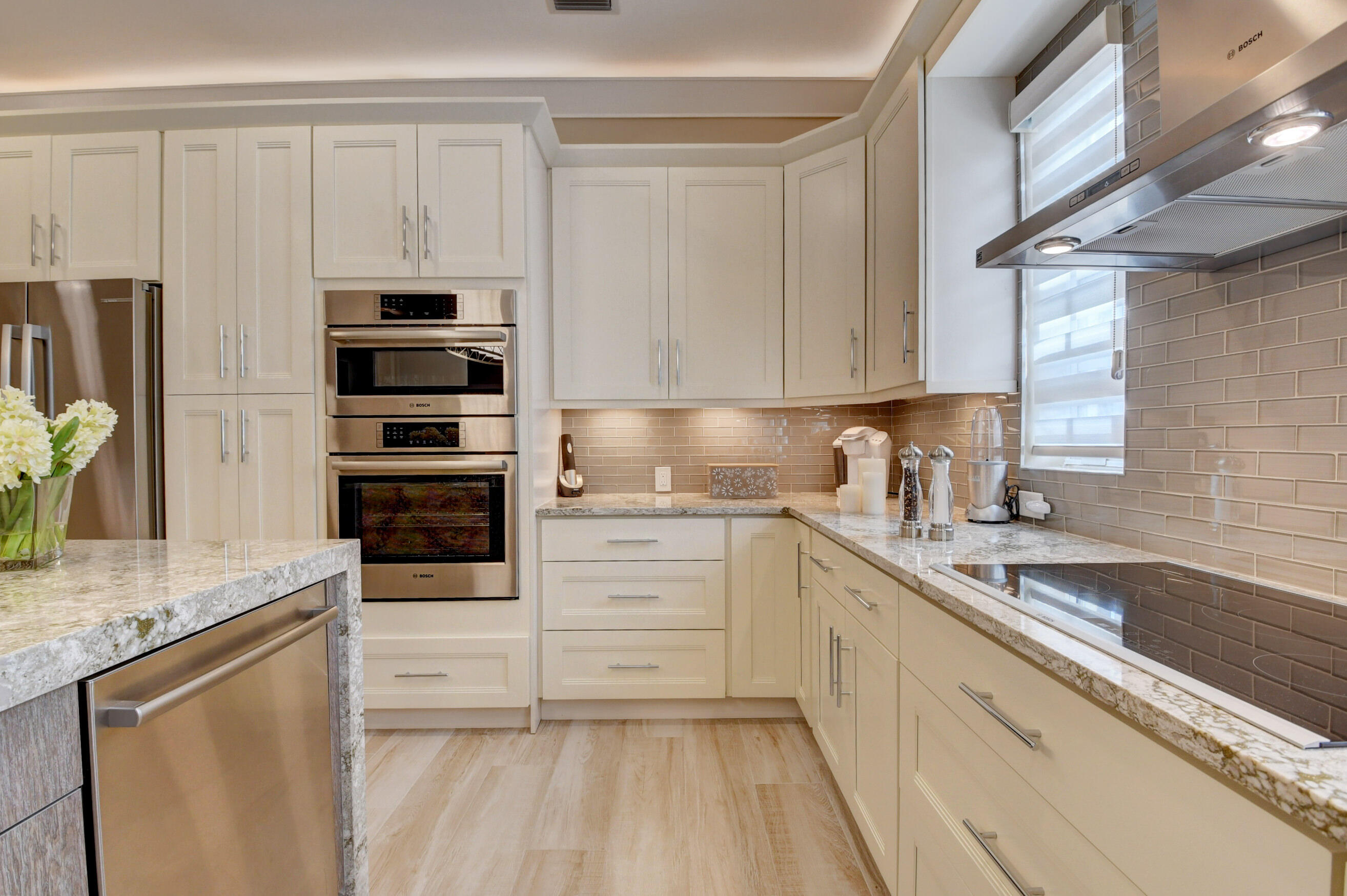 150 Northeast 6th Avenue, Unit R Delray Beach, FL 33483 - Photo 18 of 61 DSC_9710_1_2_3_4