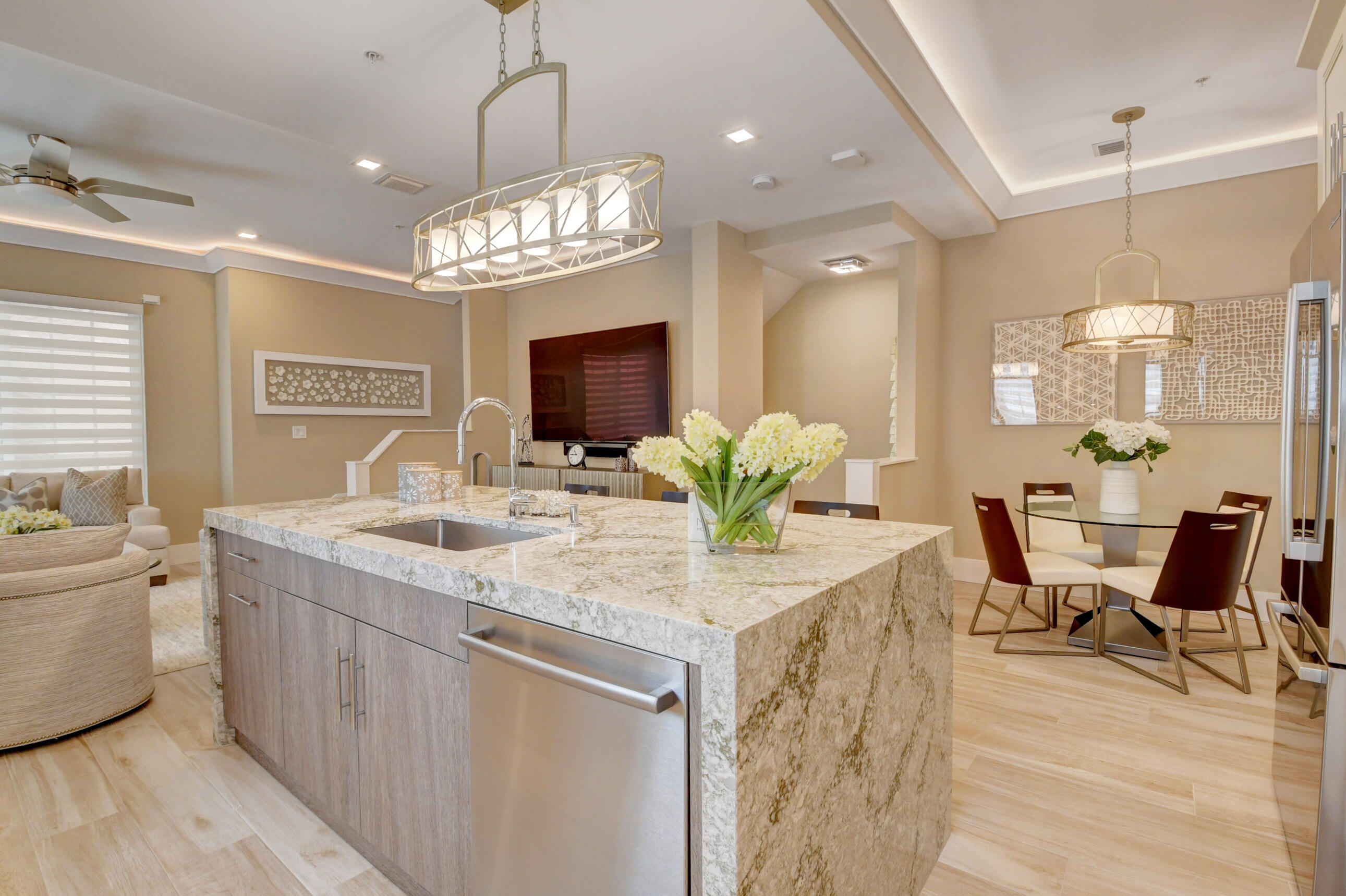 150 Northeast 6th Avenue, Unit R Delray Beach, FL 33483 - Photo 20 of 61 DSC_9720_1_2_3_4