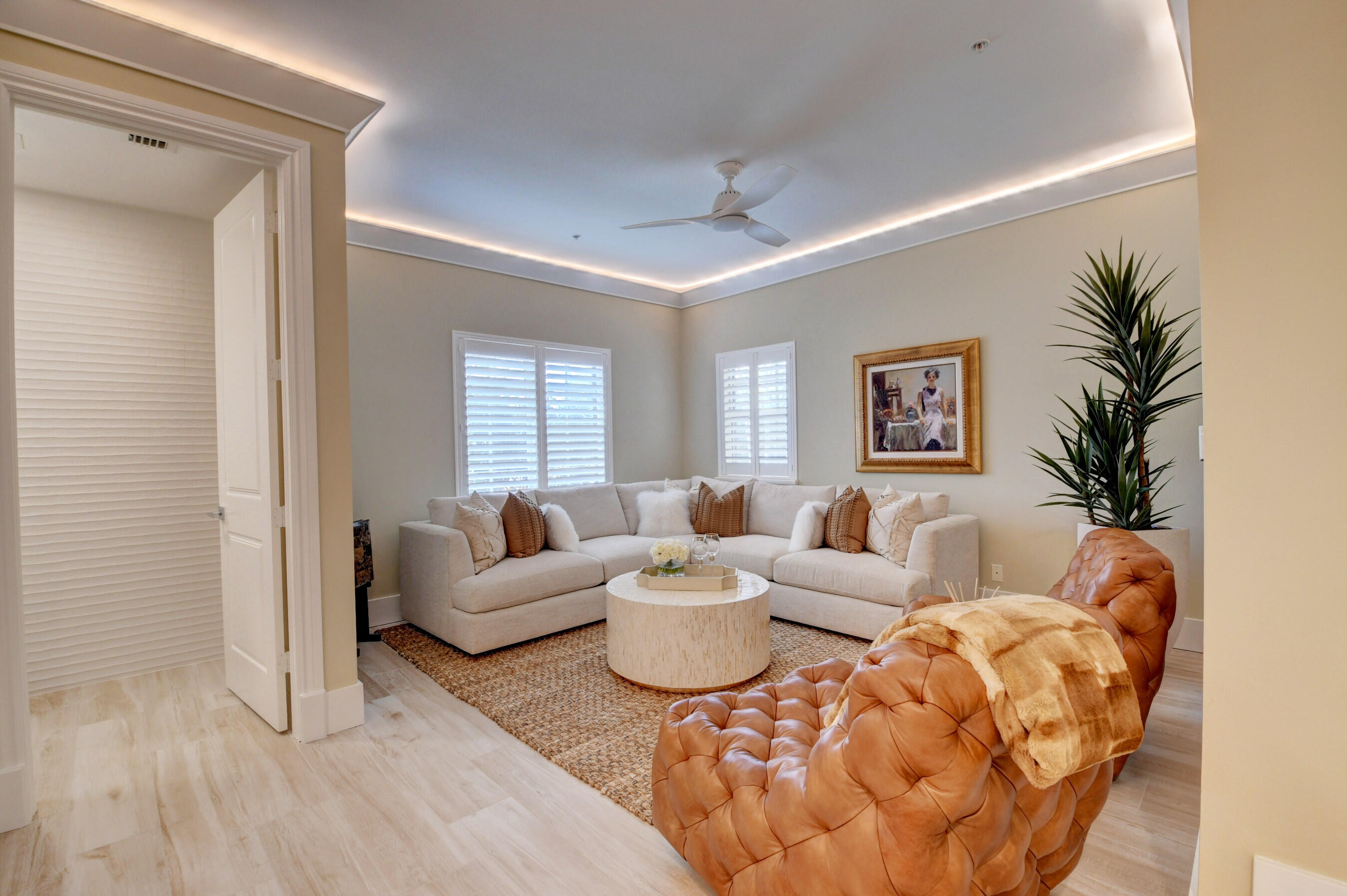 150 Northeast 6th Avenue, Unit R Delray Beach, FL 33483 - Photo 3 of 61 DSC_9630_1_2_3_4
