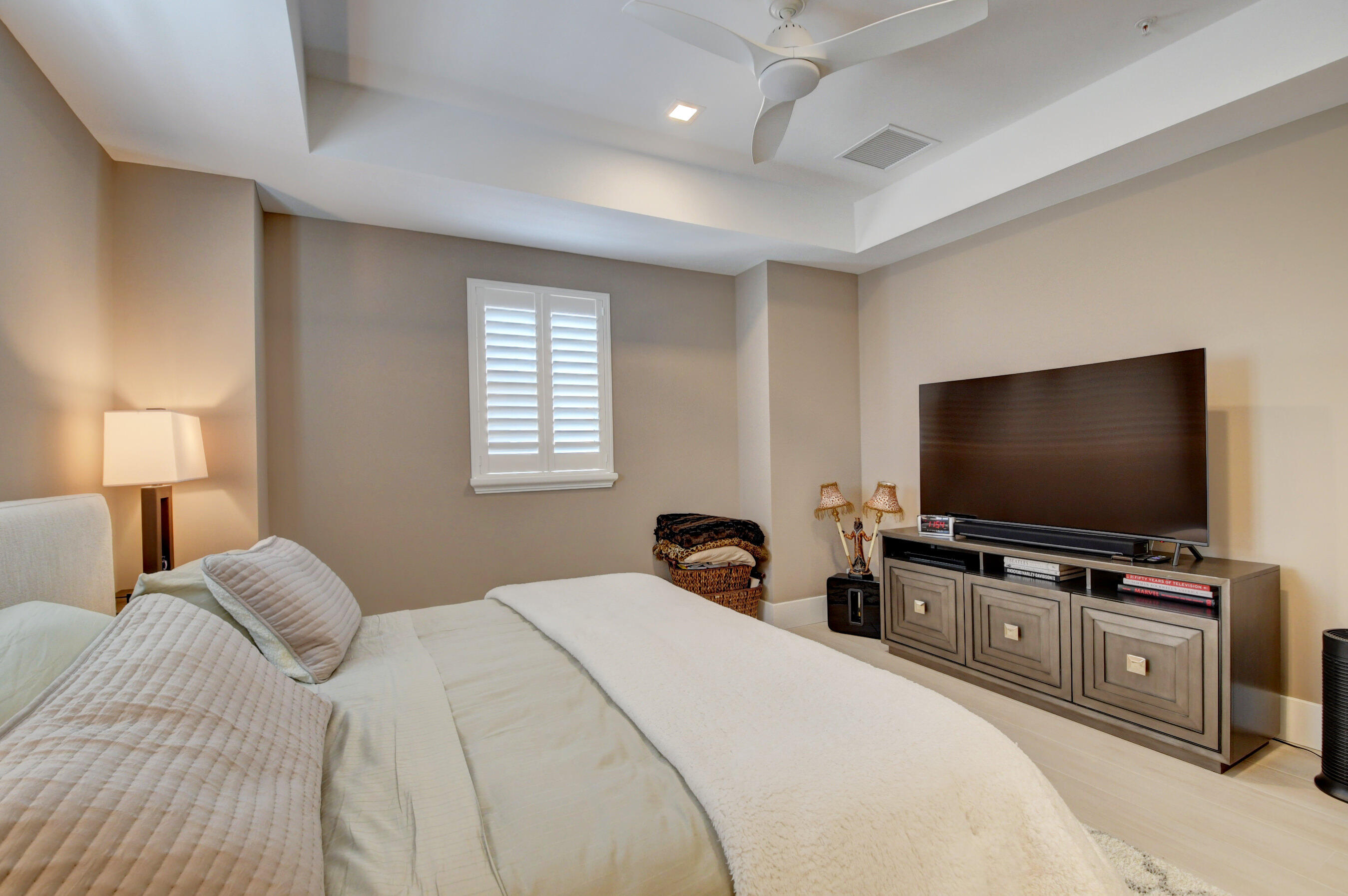150 Northeast 6th Avenue, Unit R Delray Beach, FL 33483 - Photo 33 of 61 DSC_9790_1_2_3_4