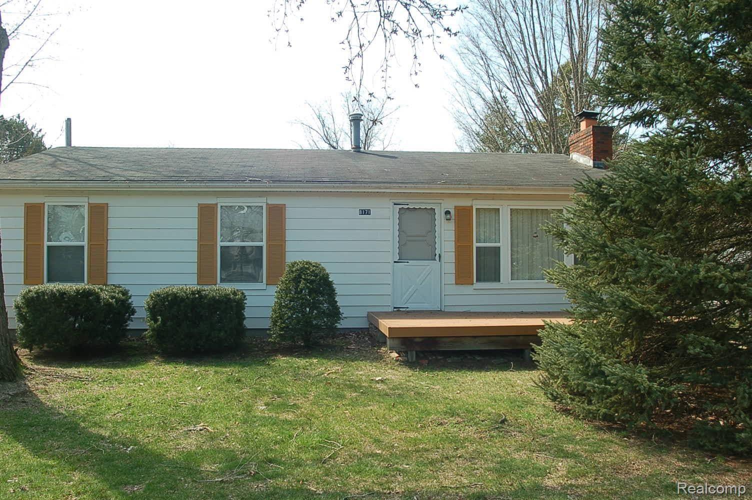 8171 Lakeshore Road Fort Gratiot, MI 48059 - Photo 1 of 18 8171 Lakeshore
