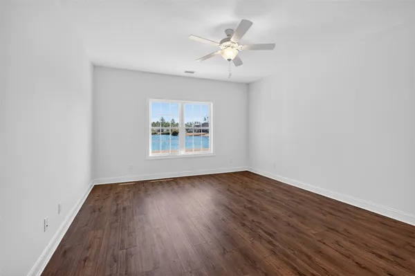 $389,900 | 210 Allie Loop, Brunswick, GA 31525