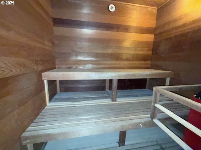 950 Evergreen Road, Unit 227 Woodburn, OR 97071 - Photo 13 of 25