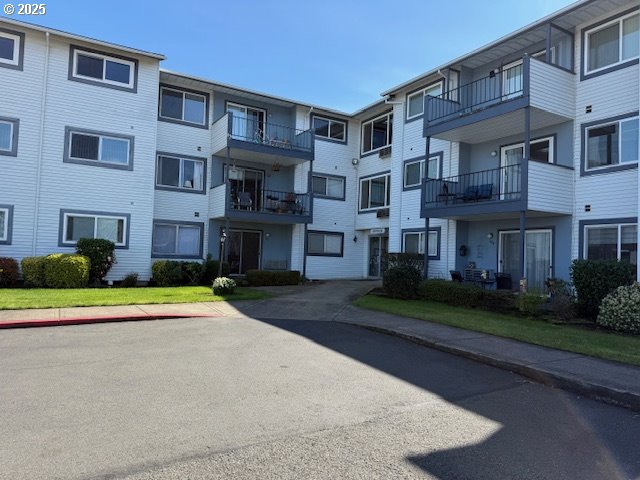 950 Evergreen Road, Unit 227 Woodburn, OR 97071 - Photo 24 of 25