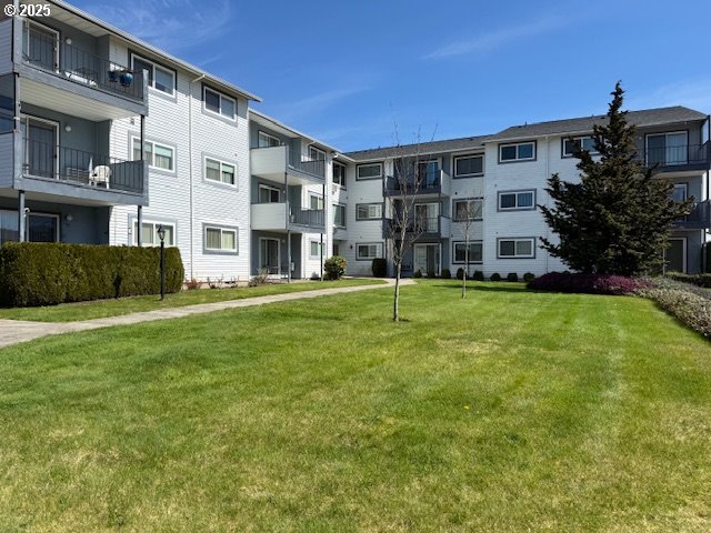 950 Evergreen Road, Unit 227 Woodburn, OR 97071 - Photo 25 of 25