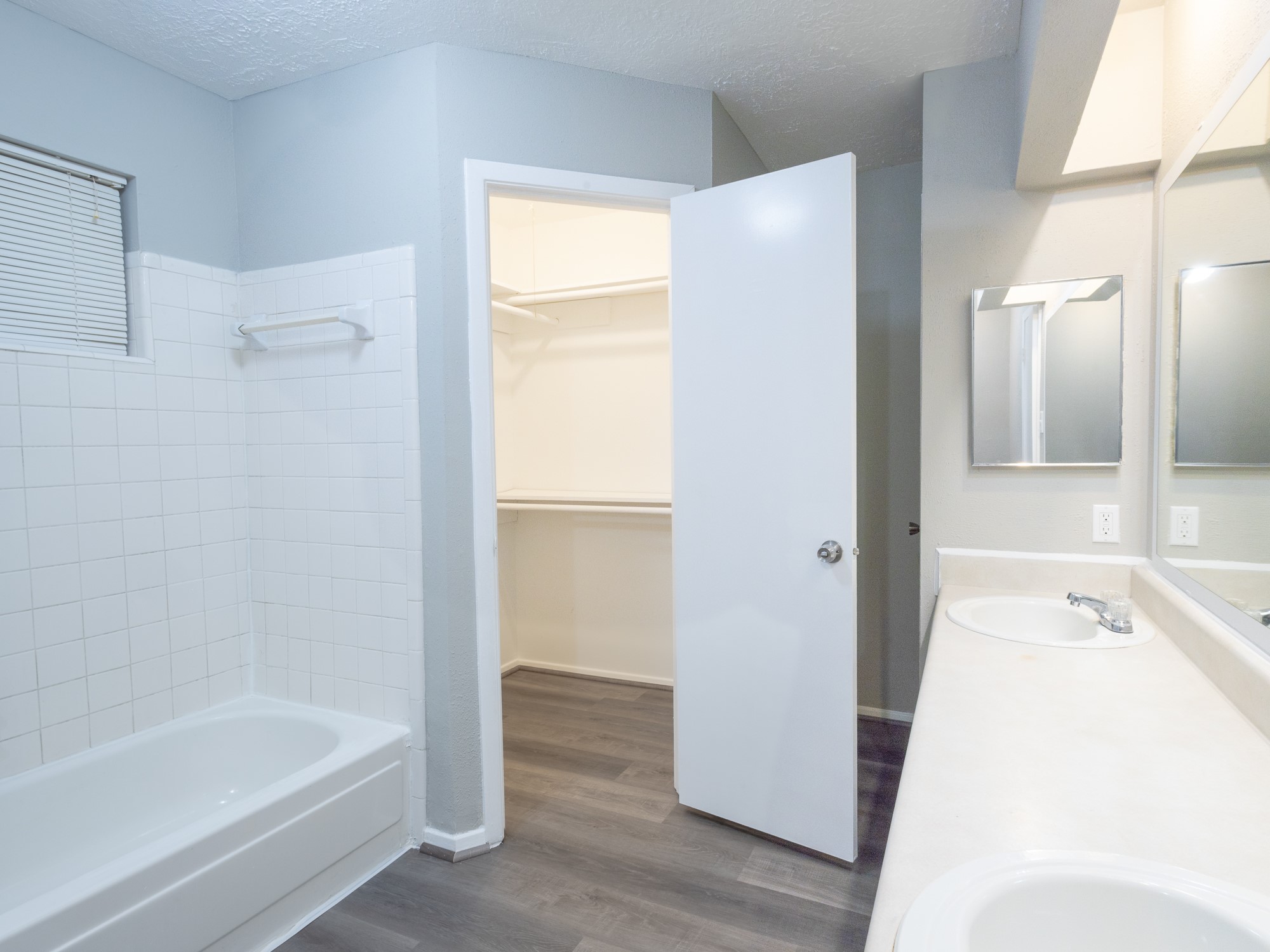 6542 Bridgegate Drive Spring, TX 77373 - Photo 25 of 32