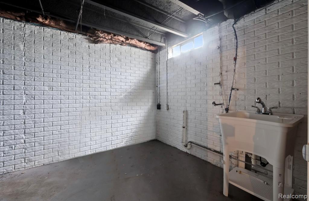 4688 French Road Detroit, MI 48214 - Photo 24 of 37 Gallery Image 24