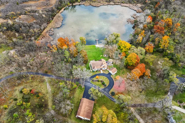 $849,900 | S87W29868 Leppin Court, Mukwonago, WI 53149