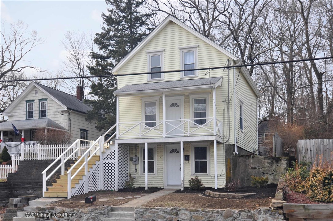 19 Greenville Road North Smithfield, RI 02896 - Photo 1 of 31 Gallery Image 1