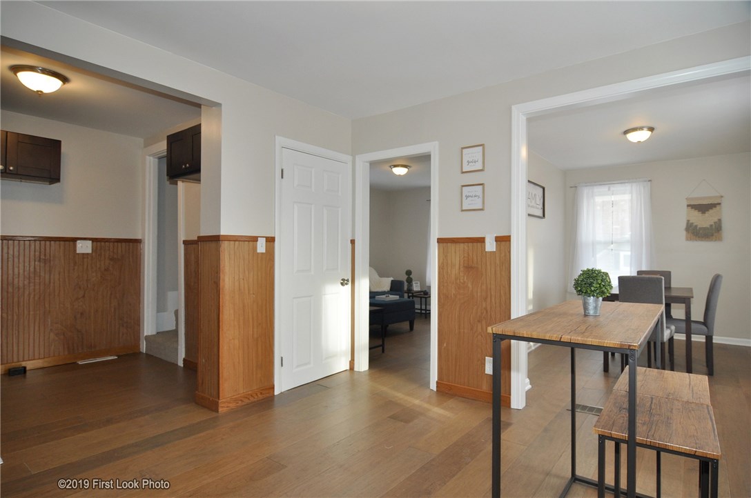 19 Greenville Road North Smithfield, RI 02896 - Photo 8 of 31 Gallery Image 8
