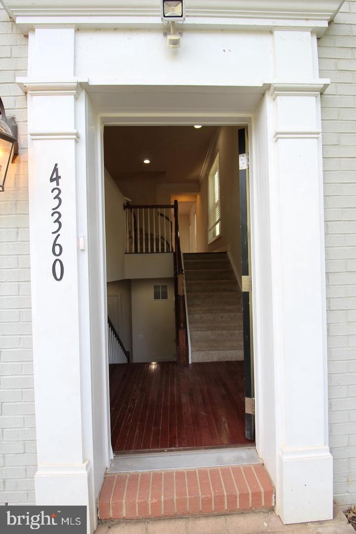 43360 Old Ryan Road Ashburn, VA 20148 - Photo 5 of 77