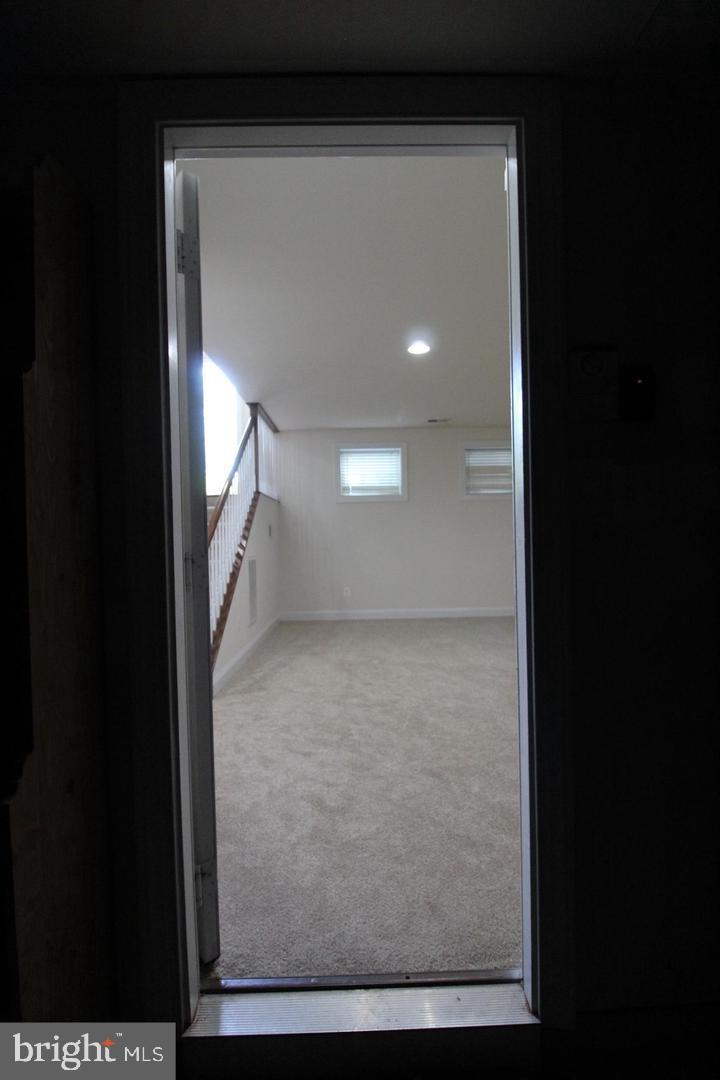 43360 Old Ryan Road Ashburn, VA 20148 - Photo 7 of 77