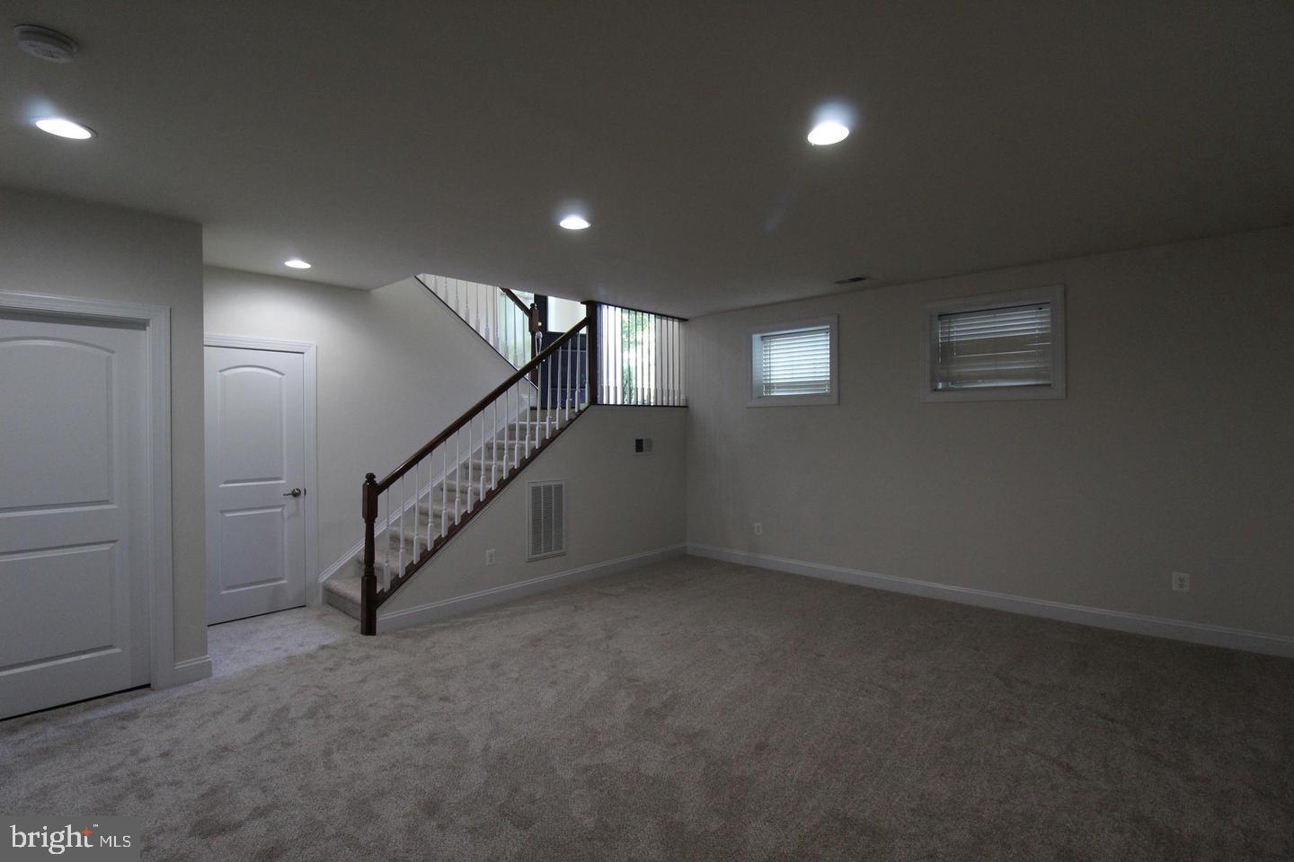 43360 Old Ryan Road Ashburn, VA 20148 - Photo 8 of 77