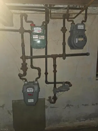 a close view of sink