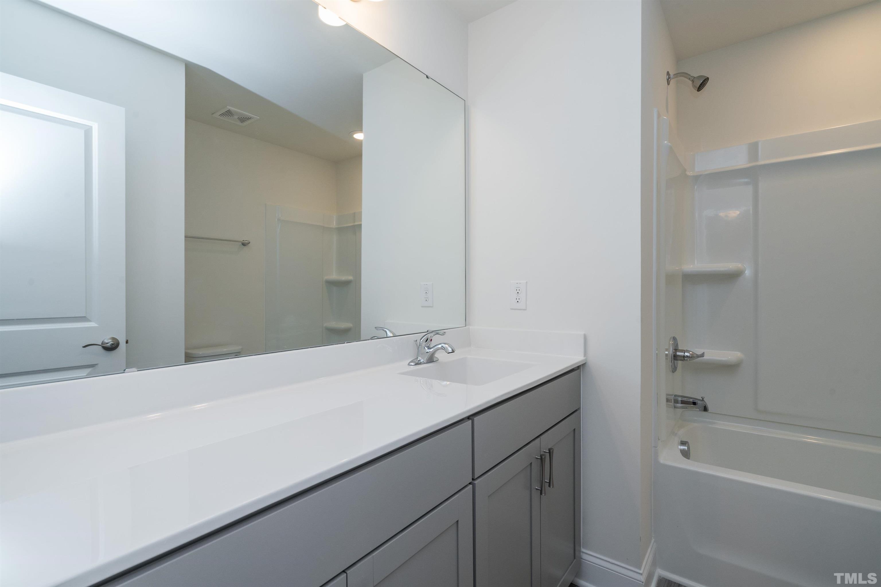4714 Lord Fogelman Way, Unit 8 Raleigh, NC 27610 - Photo 19 of 50 Gallery Image 19