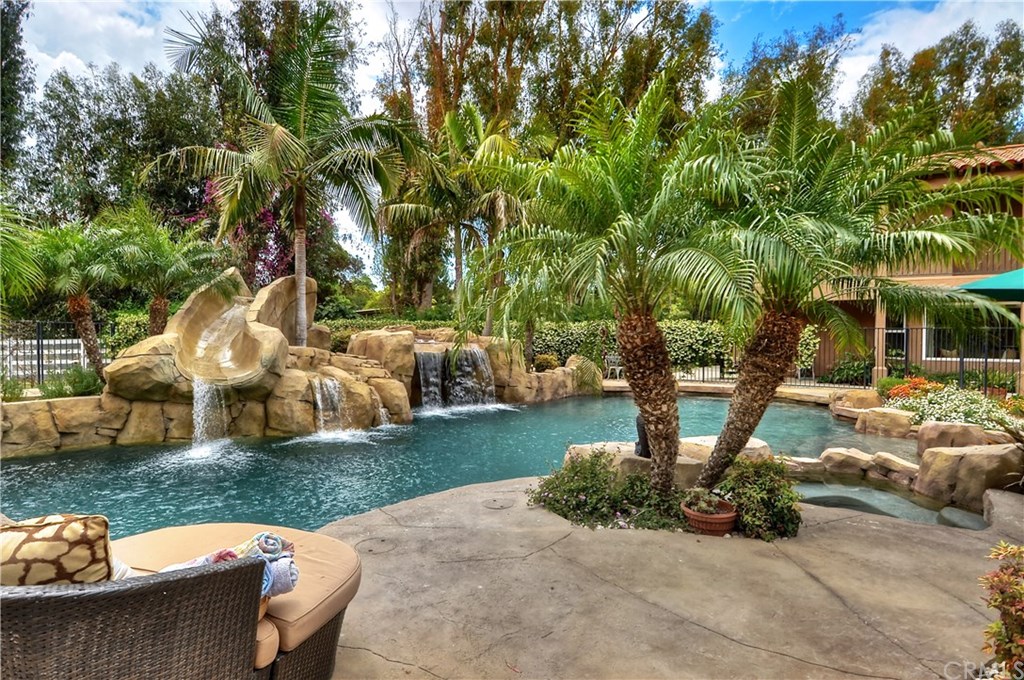 10922 Orange Park Boulevard Orange, CA 92869 - Photo 6 of 43