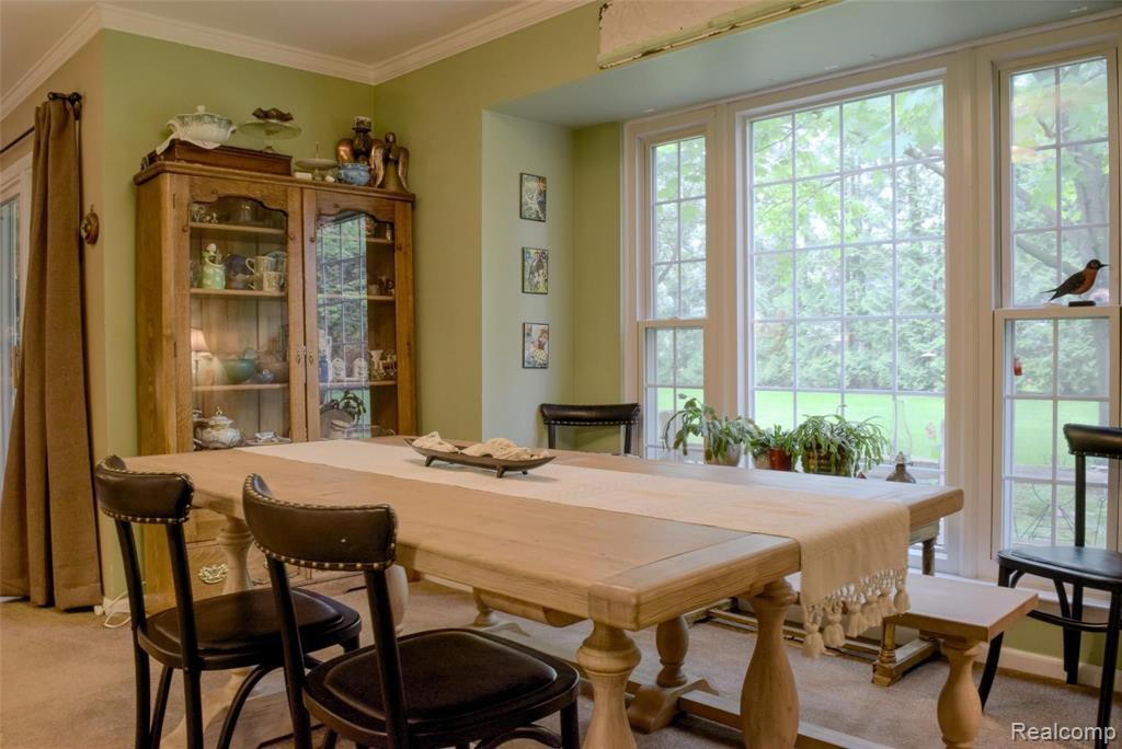 1645 Huntington Park Rochester Hills, MI 48309 - Photo 12 of 25