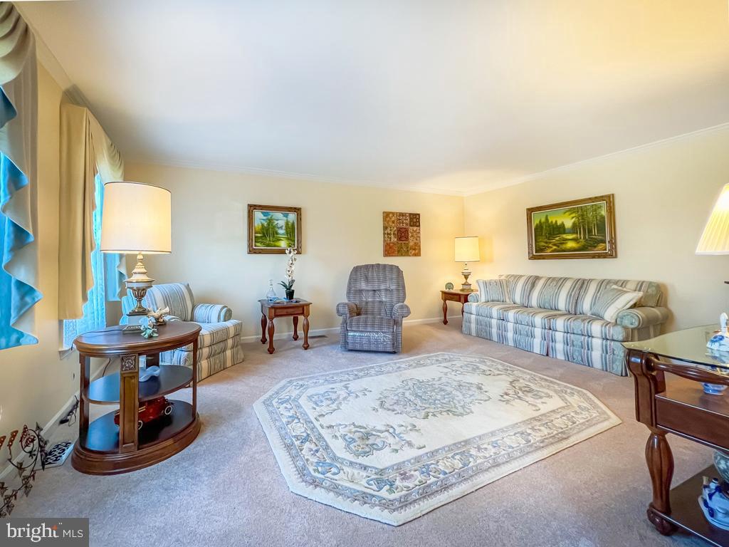 902 Slate Hill Road Yardley, PA 19067 - Photo 11 of 76 Gallery Image 11
