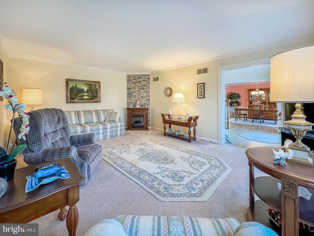 902 Slate Hill Road Yardley, PA 19067 - Photo 12 of 76 Gallery Image 12