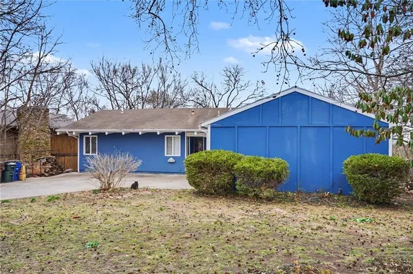 $329,000 | 2933 Harvard Road, Lawrence, KS 66049