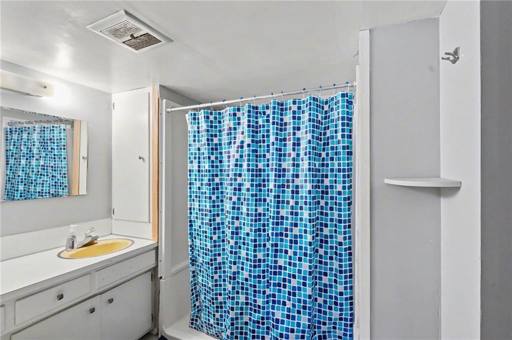 2933 Harvard Road Lawrence, KS 66049 - Photo 28 of 49