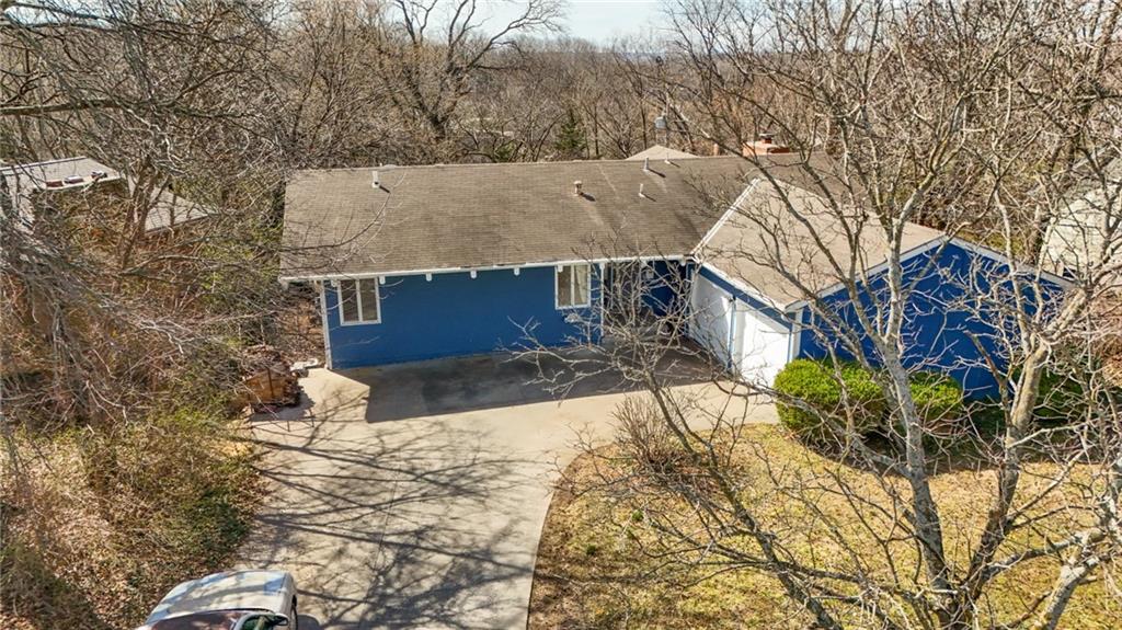 2933 Harvard Road Lawrence, KS 66049 - Photo 45 of 49