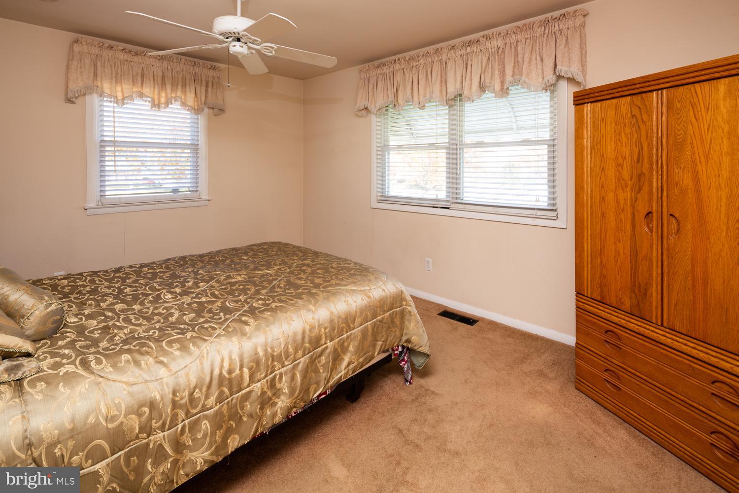 313 Lawrence Road Broomall, PA 19008 - Photo 13 of 22