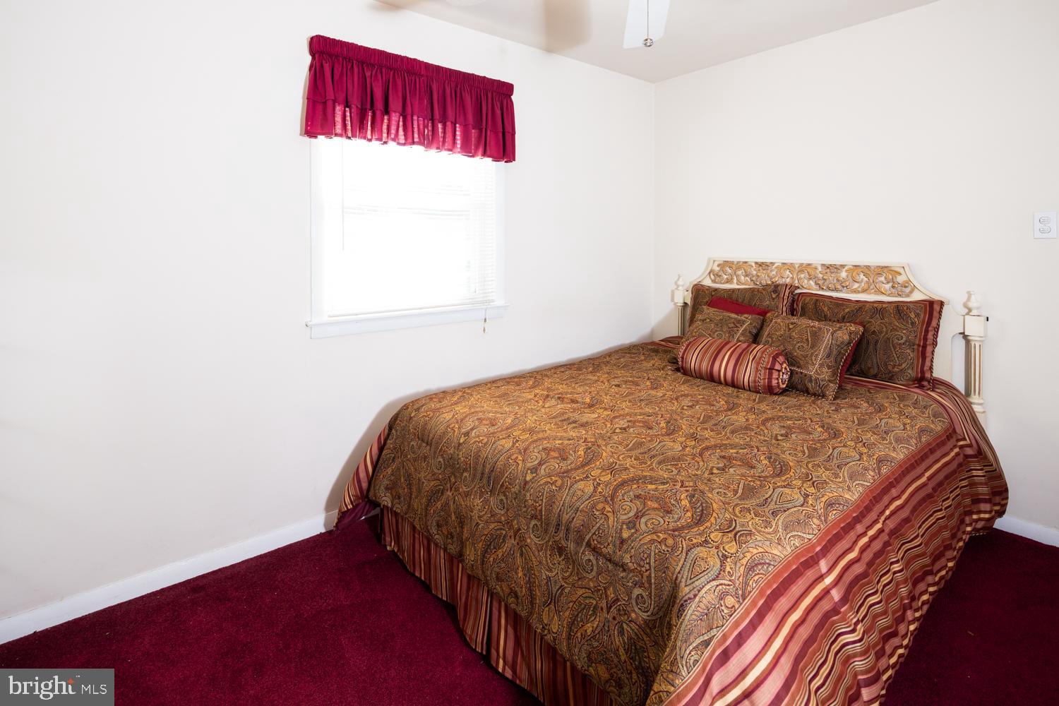 313 Lawrence Road Broomall, PA 19008 - Photo 9 of 22