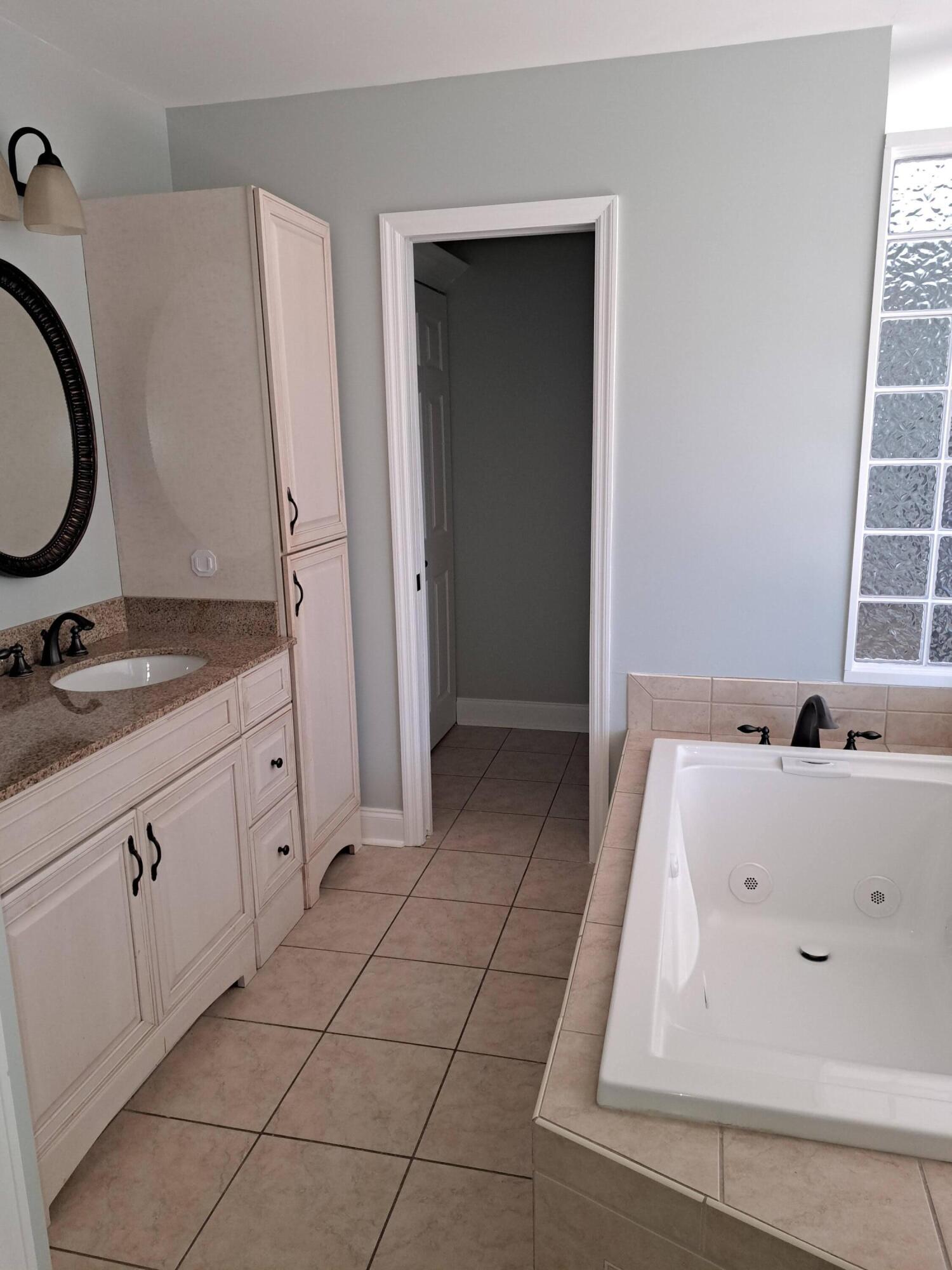 1027 East Recess Road Hanahan, SC 29410 - Photo 15 of 22 20251215_133018