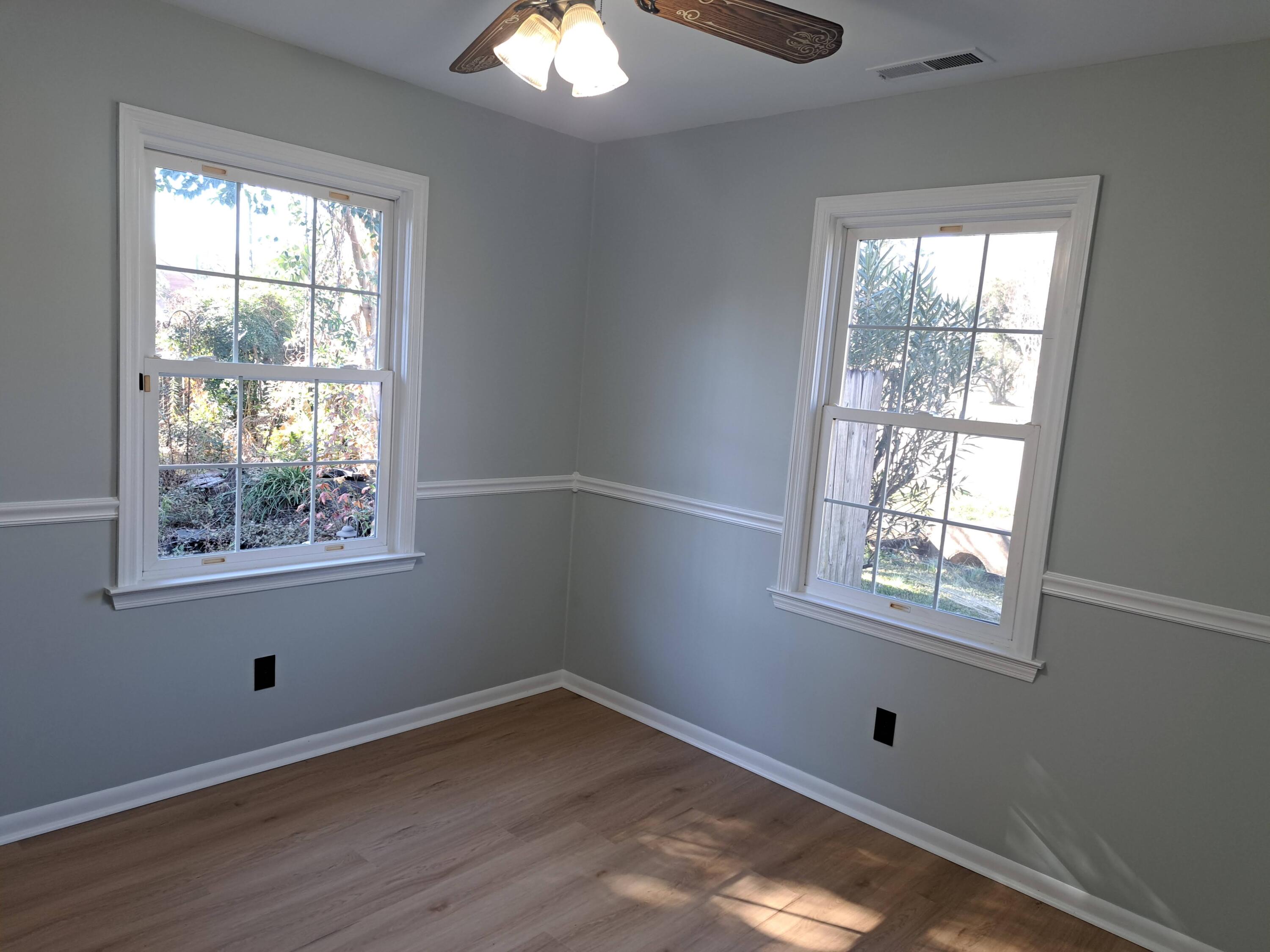 1027 East Recess Road Hanahan, SC 29410 - Photo 8 of 22 20251215_132339