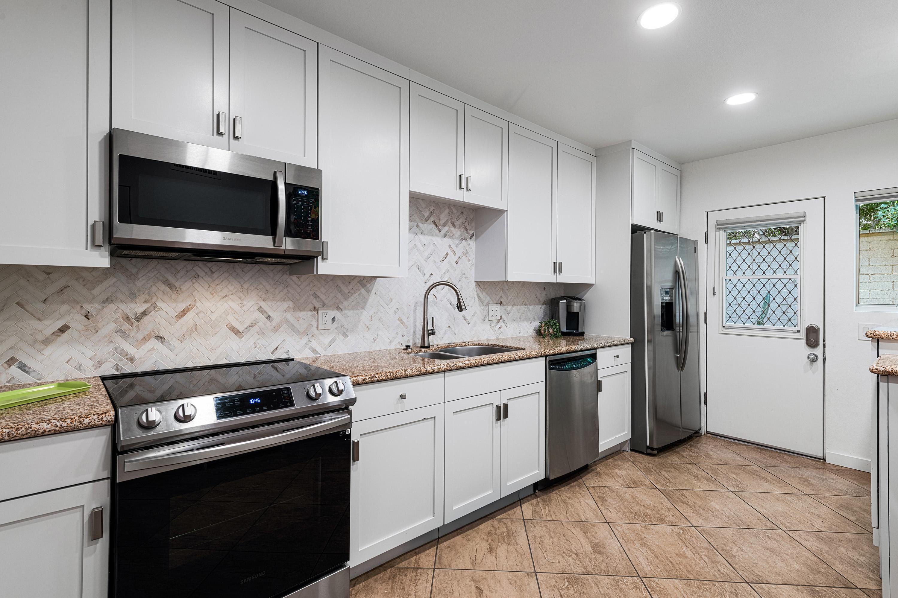 500 West Arenas Road, Unit 4 Palm Springs, CA 92262 - Photo 22 of 40 2924