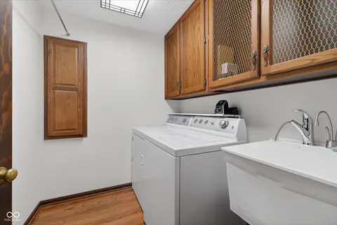 $699,900 | 12970 Camborne Court, Carmel, IN 46033