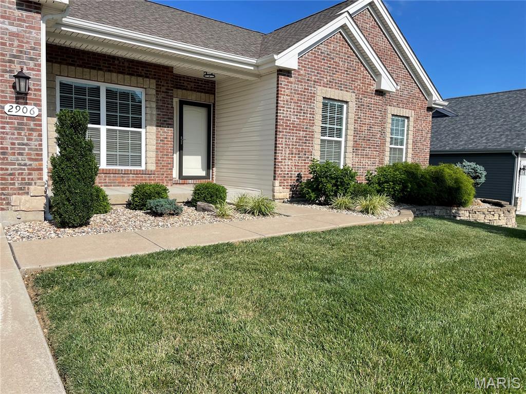 2906 Shirley Close Road Washington, MO 63090 - Photo 2 of 49