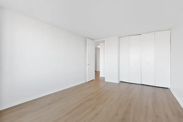 $2,450 | 655 West Irving Park Road, Unit 1114, Chicago, IL 60613