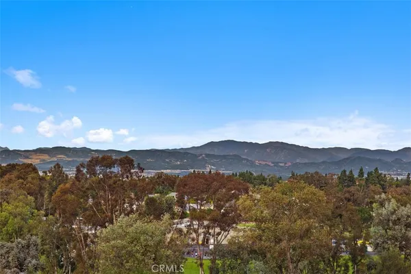 $114,000 | 24055 Paseo Del Lago, Unit 411, Laguna Woods, CA 92637