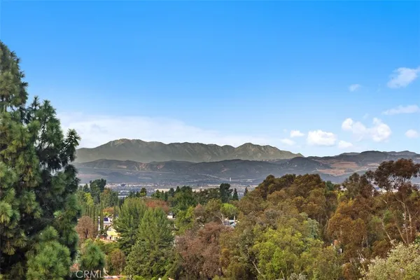 $114,000 | 24055 Paseo Del Lago, Unit 411, Laguna Woods, CA 92637