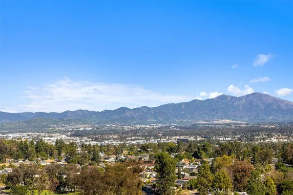 $114,000 | 24055 Paseo Del Lago, Unit 411, Laguna Woods, CA 92637