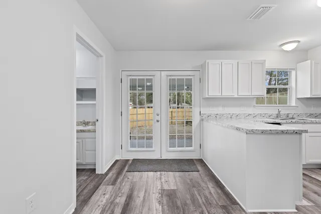 $1,700 | 220 Fir Avenue, Niceville, FL 32578